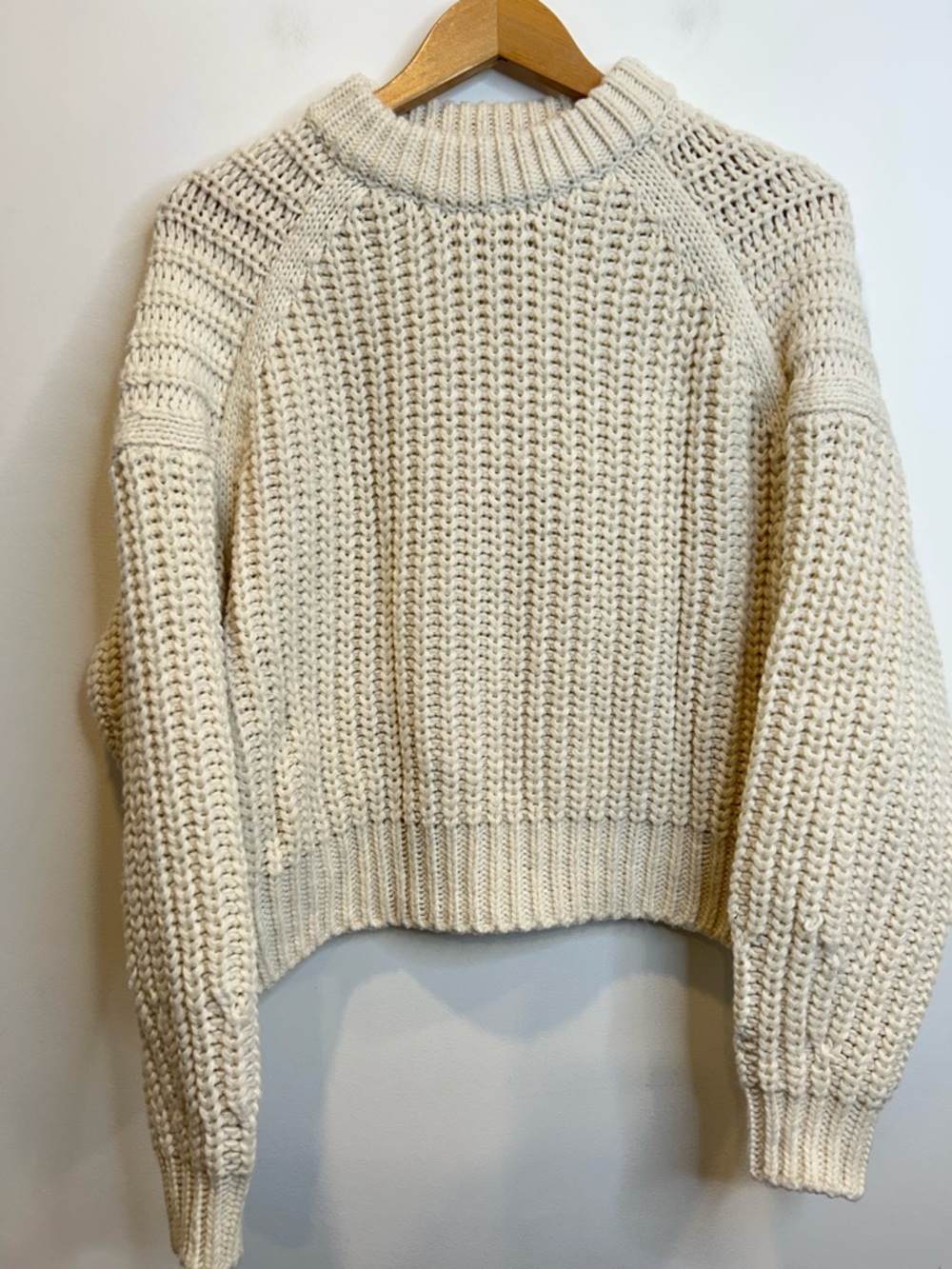 H&M Chunky Knit Sweater Cream